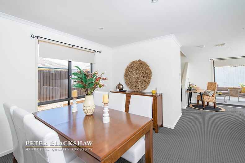 8/11-13 Hutchison Circuit Crestwood