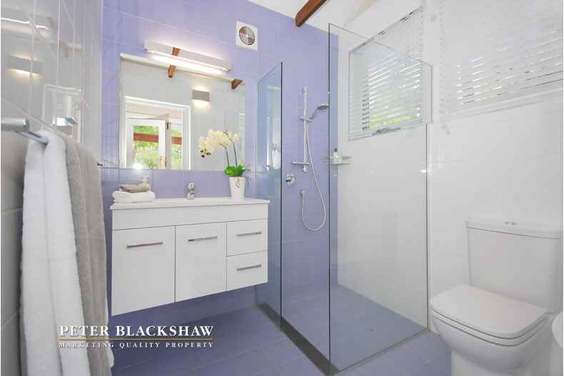 63 Euree Street Reid 63 Euree Street Reid