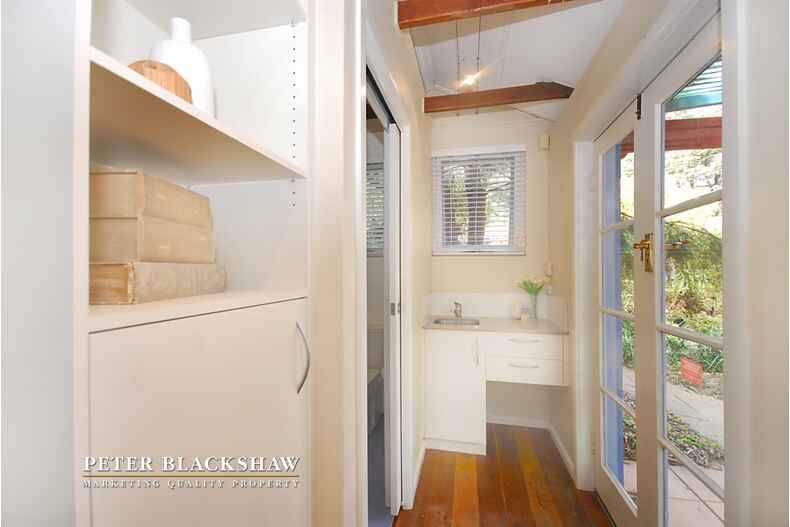 63 Euree Street Reid 63 Euree Street Reid