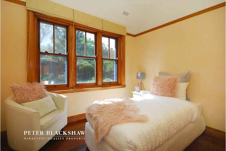 63 Euree Street Reid 63 Euree Street Reid