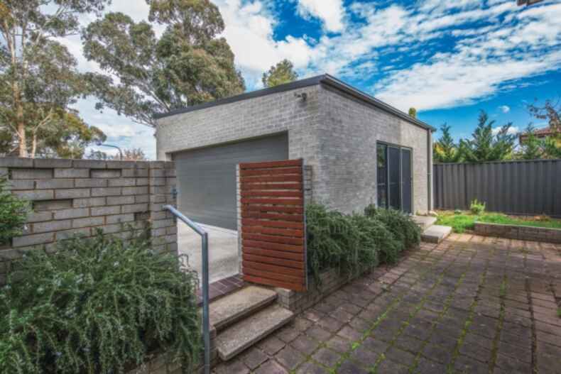 49 Vickers Crescent Flynn 49 Vickers Crescent Flynn