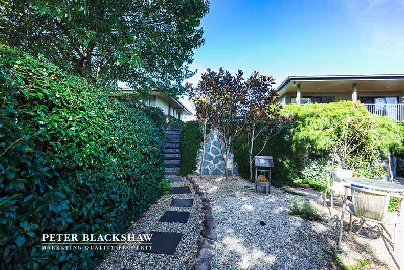 8 Laurence Close Jerrabomberra