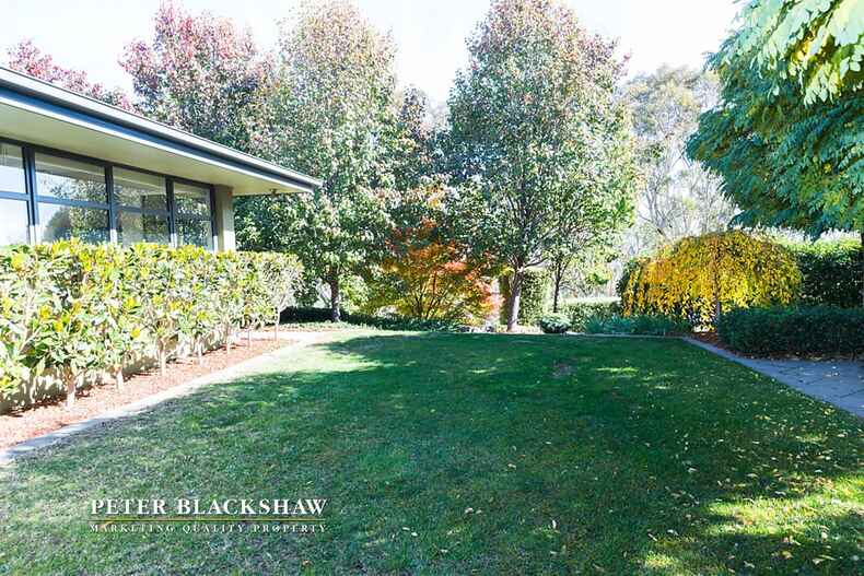 8 Laurence Close Jerrabomberra