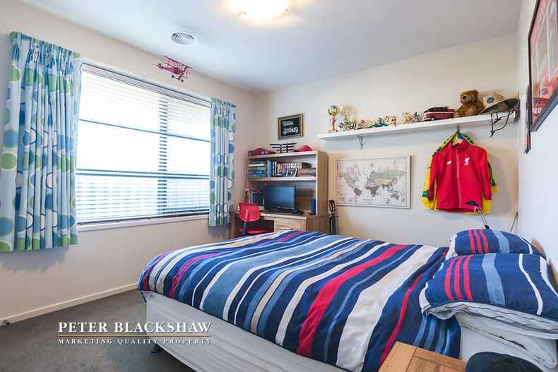 8 Laurence Close Jerrabomberra