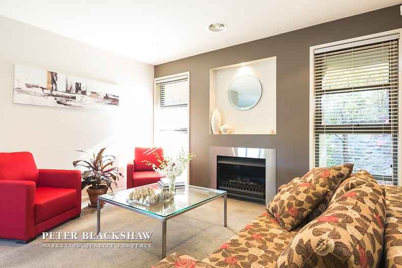 8 Laurence Close Jerrabomberra