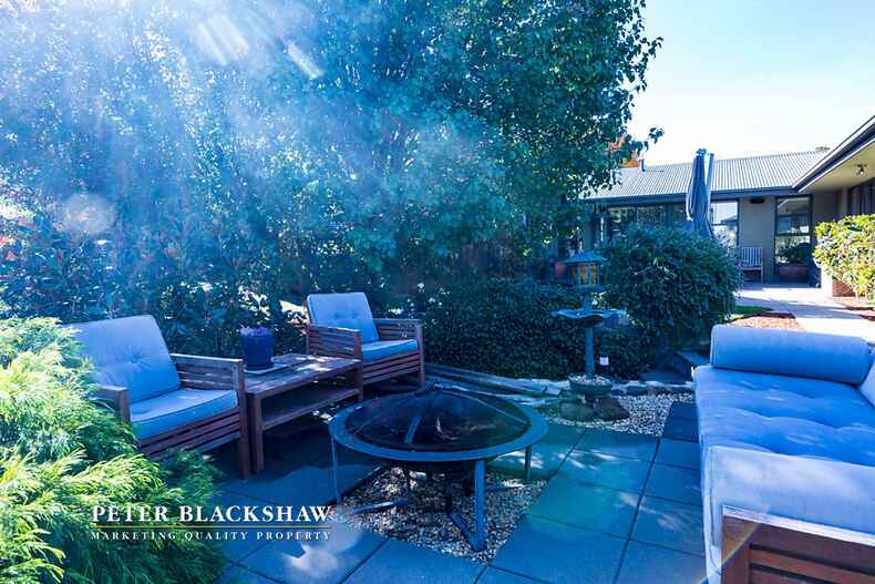 8 Laurence Close Jerrabomberra