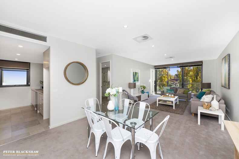 64/18 Austin Street Griffith