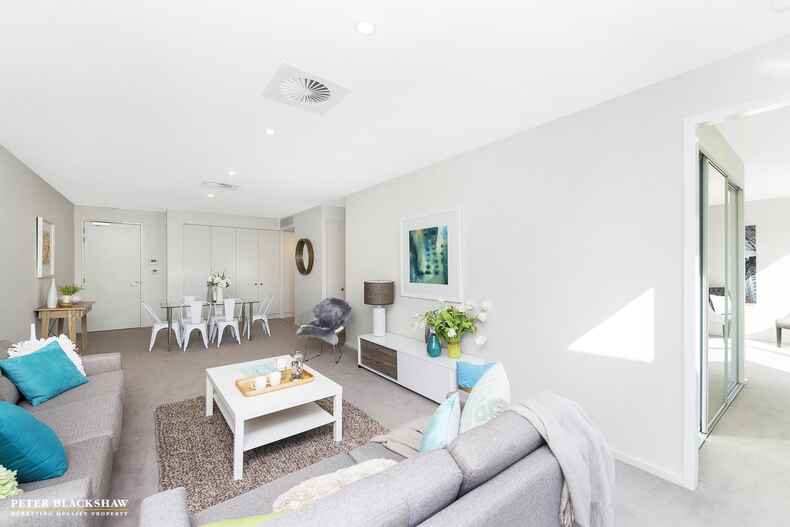 64/18 Austin Street Griffith