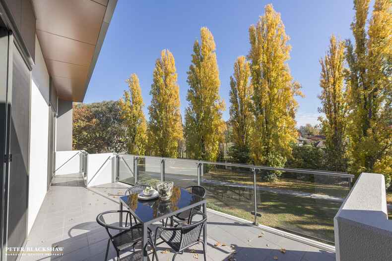 64/18 Austin Street Griffith