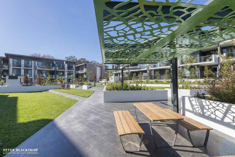 64/18 Austin Street Griffith