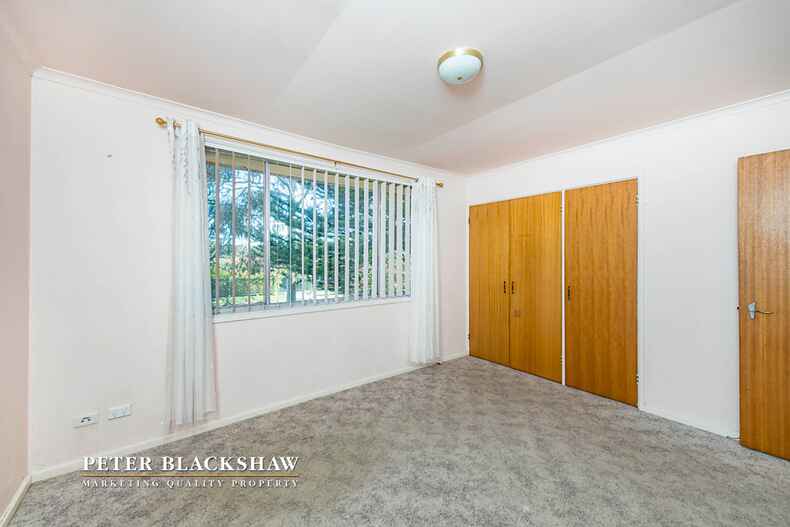 34 Hyndes Crescent Holder 34 Hyndes Crescent Holder
