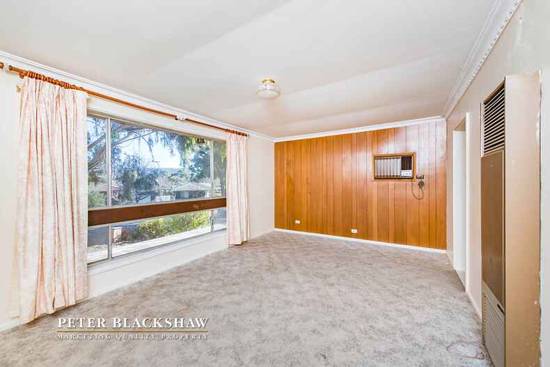34 Hyndes Crescent Holder 34 Hyndes Crescent Holder