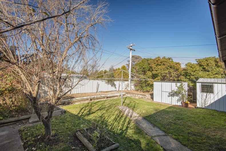 60 Vanzetti Crescent Kambah 60 Vanzetti Crescent Kambah