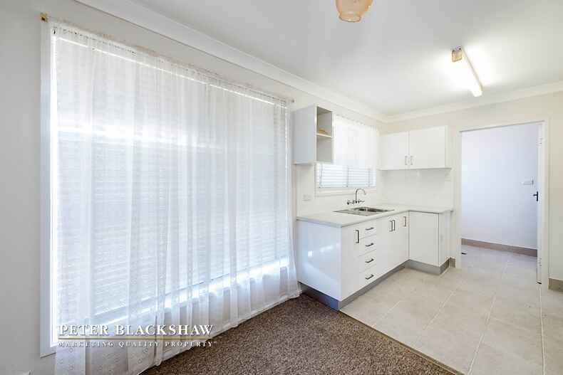 6/30 Donald Road Queanbeyan