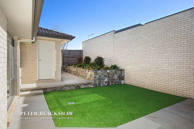 Lot 4/4 Burnum Burnum Close Bonner Lot 4/4 Burnum Burnum Close Bonner