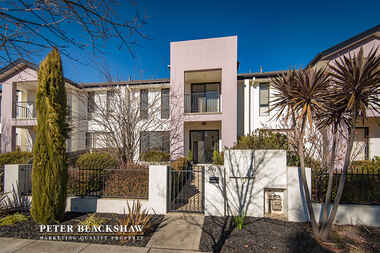 Lot 8/240 Anthony Rolfe Avenue Gungahlin