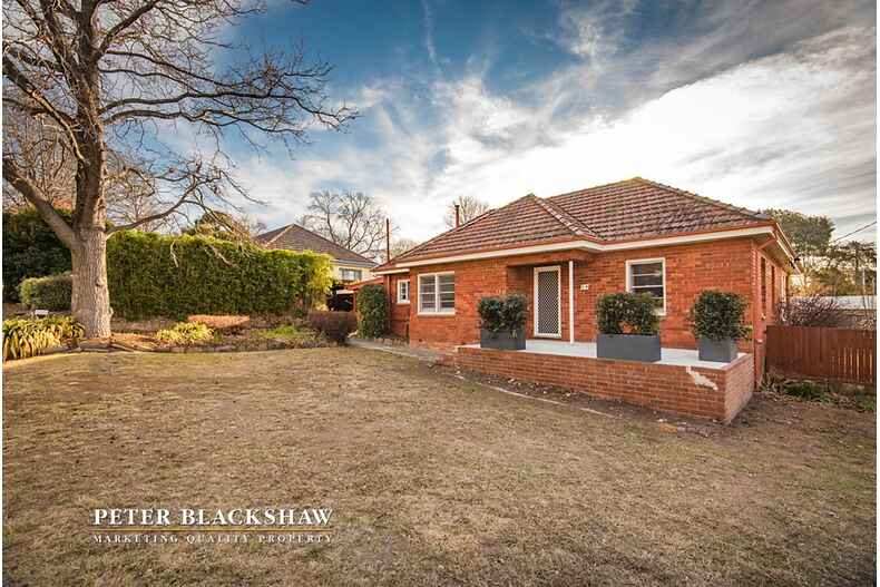 24 Barrallier Street Griffith 24 Barrallier Street Griffith