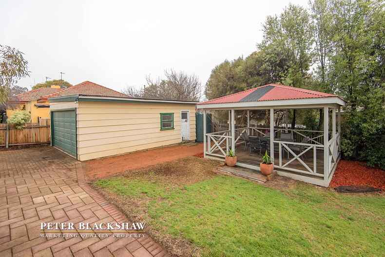 12 Thorpe Avenue Queanbeyan
