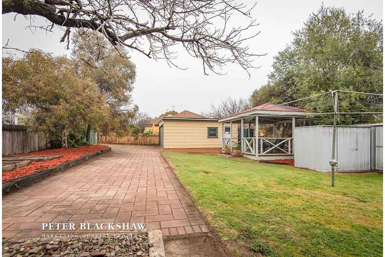 12 Thorpe Avenue Queanbeyan