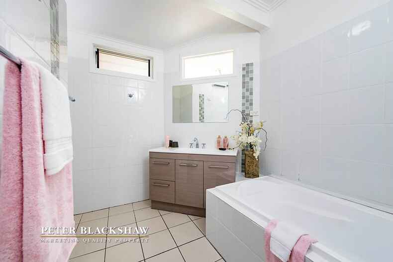 12 Thorpe Avenue Queanbeyan