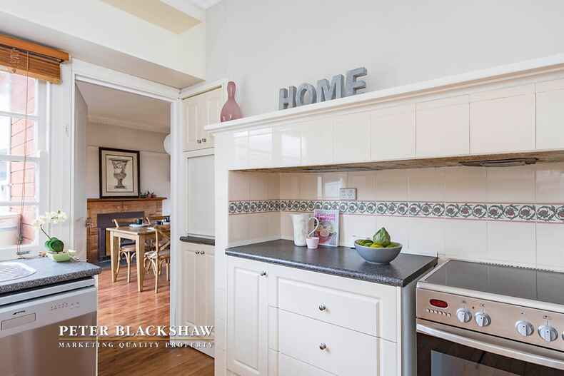 12 Thorpe Avenue Queanbeyan