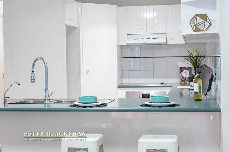 "The Fairways" 11/50 Leahy Close Narrabundah "The Fairways" 11/50 Leahy Close Narrabundah