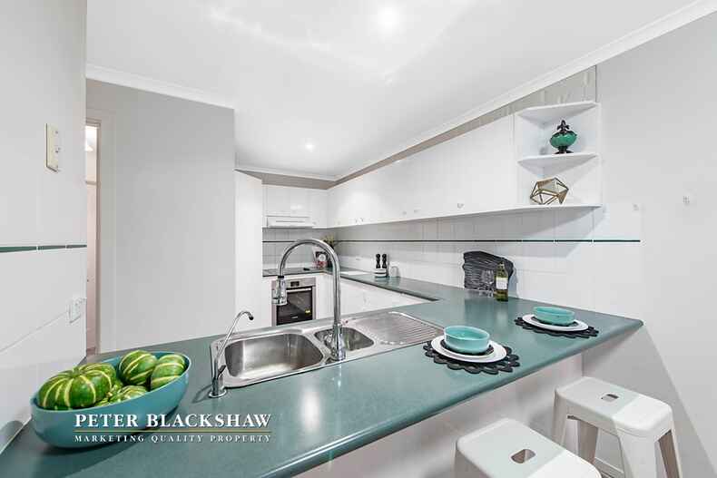 "The Fairways" 11/50 Leahy Close Narrabundah "The Fairways" 11/50 Leahy Close Narrabundah