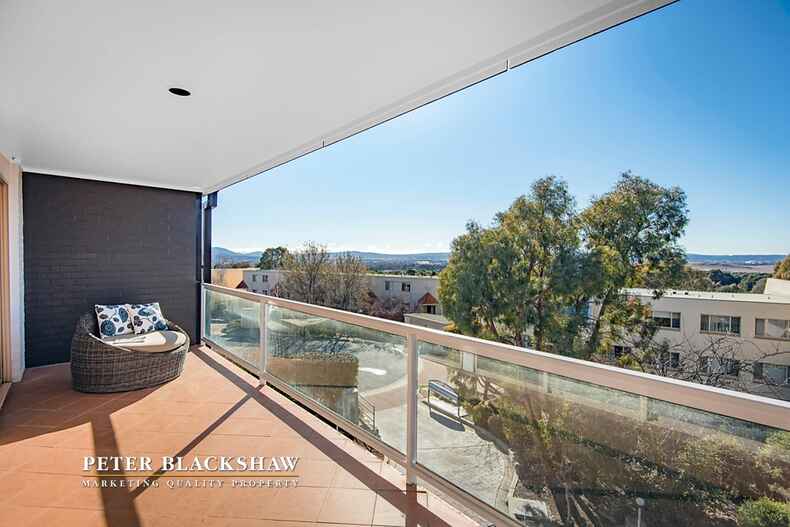 "The Fairways" 11/50 Leahy Close Narrabundah "The Fairways" 11/50 Leahy Close Narrabundah