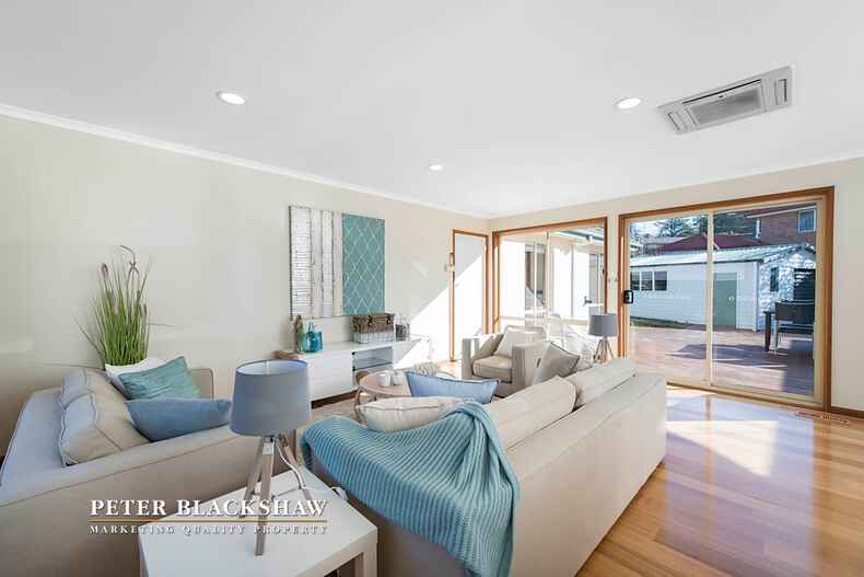 11 Turner Place Yarralumla 11 Turner Place Yarralumla