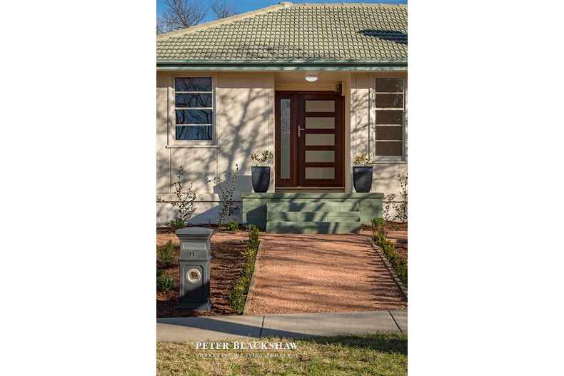 11 Turner Place Yarralumla 11 Turner Place Yarralumla