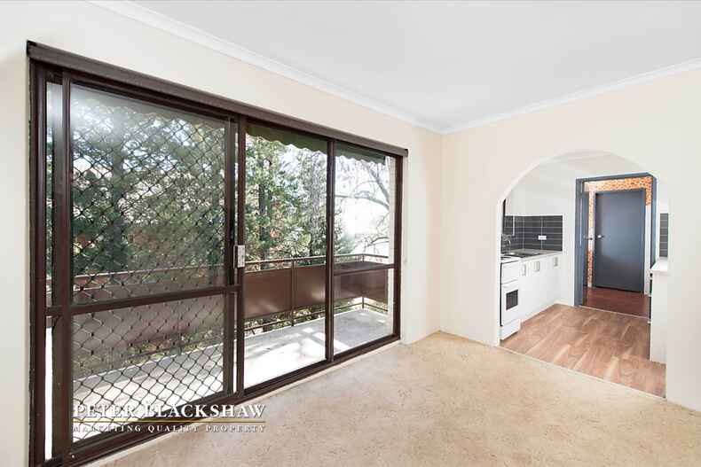 5/18 Yarrow Street Queanbeyan East