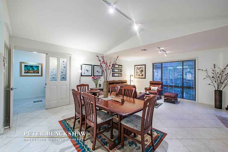 5 Brennan Court Jerrabomberra 5 Brennan Court Jerrabomberra