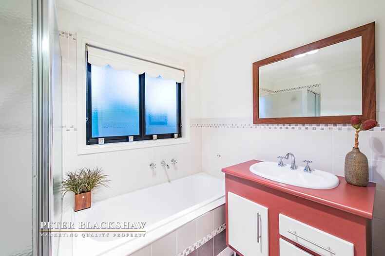 5 Brennan Court Jerrabomberra 5 Brennan Court Jerrabomberra