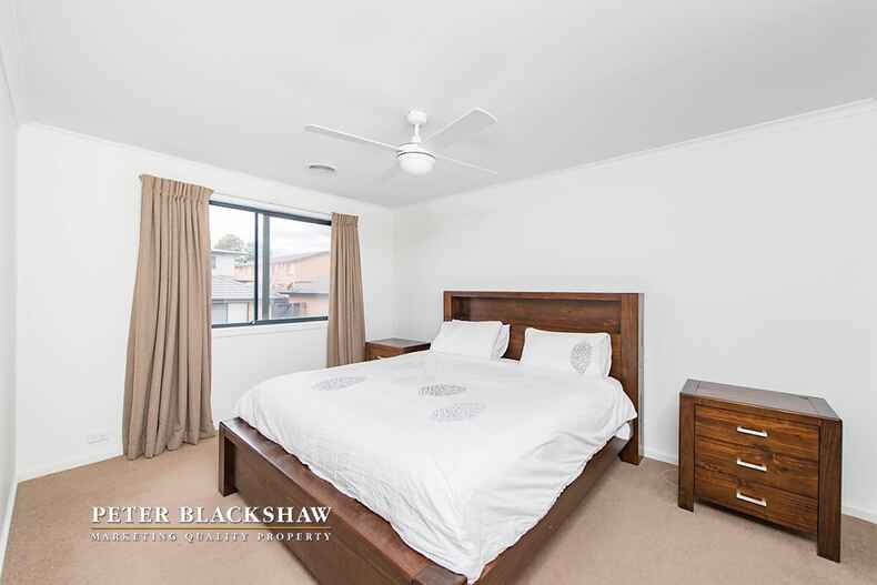 4/53 Erin  Street Queanbeyan