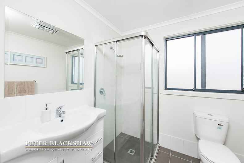 4/53 Erin  Street Queanbeyan