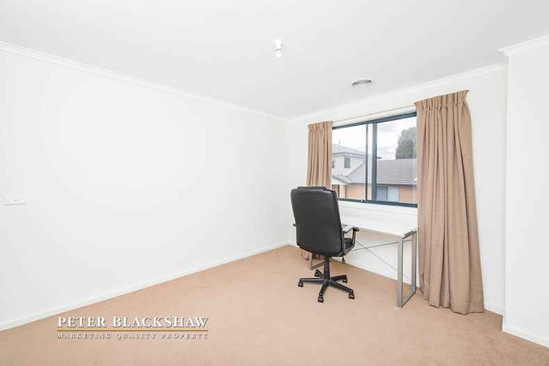 4/53 Erin  Street Queanbeyan