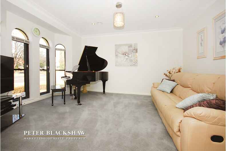 37 Macgregor Street Deakin 37 Macgregor Street Deakin