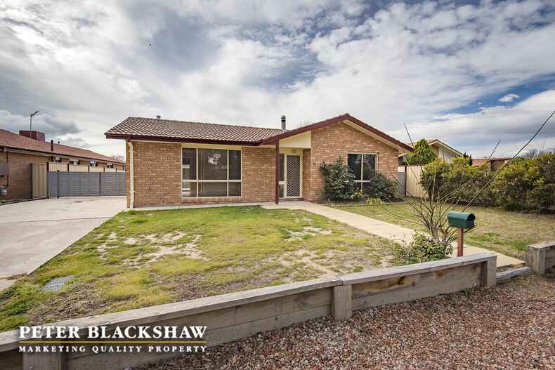 14 Kerkeri Close Isabella Plains