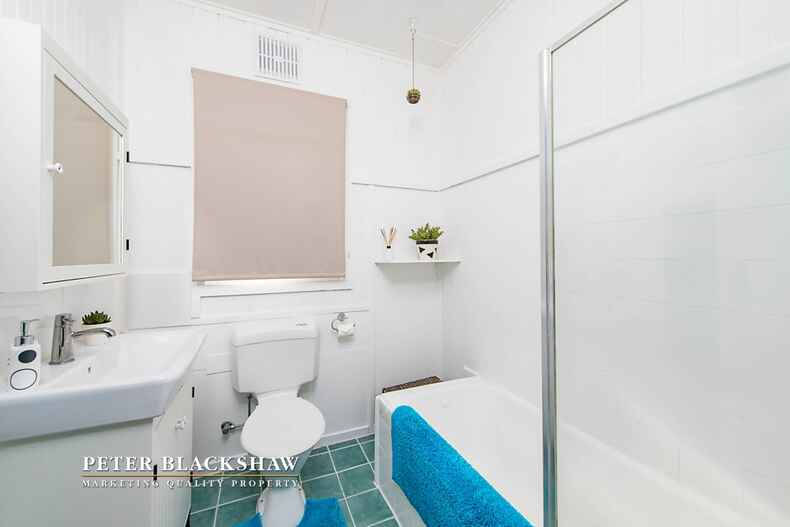 1/20 Mowatt Street Queanbeyan East 1/20 Mowatt Street Queanbeyan East