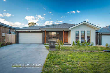 21 Griffiths Link Googong