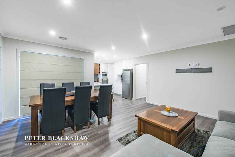 21 Griffiths Link Googong