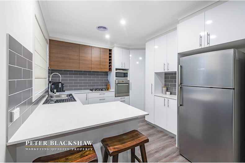 21 Griffiths Link Googong