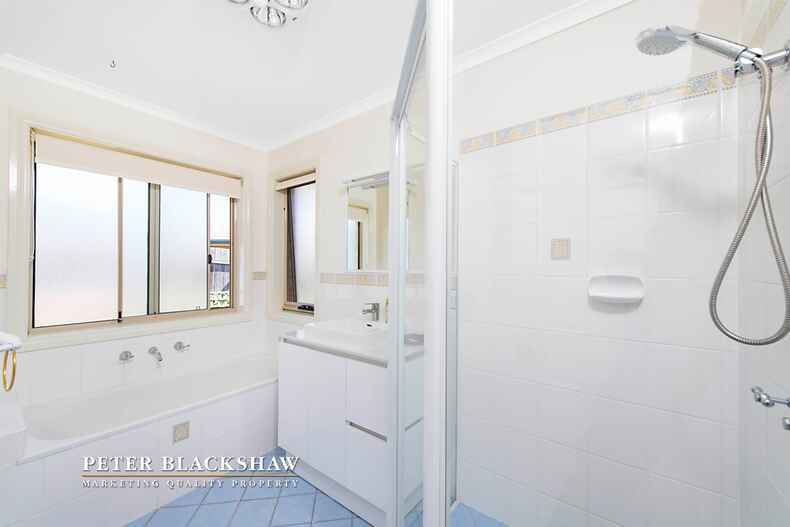 26 Ironbark Circuit Jerrabomberra