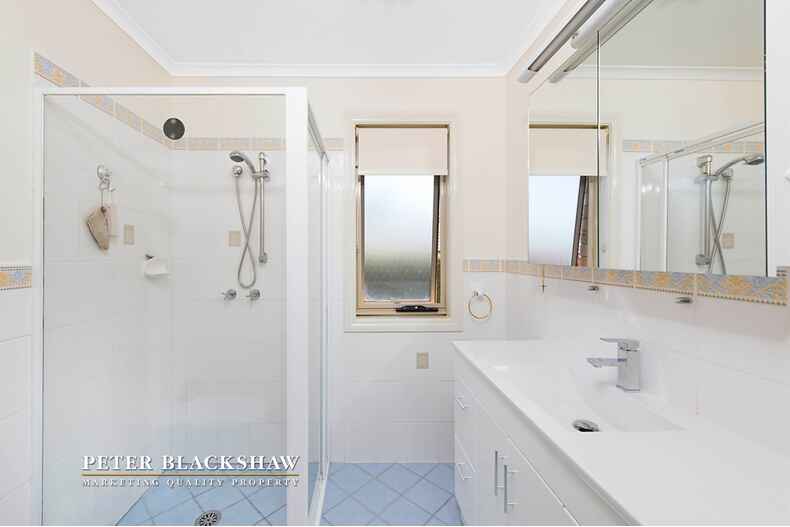 26 Ironbark Circuit Jerrabomberra