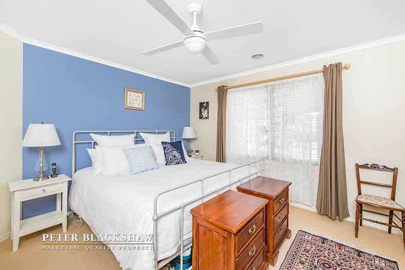 26 Ironbark Circuit Jerrabomberra