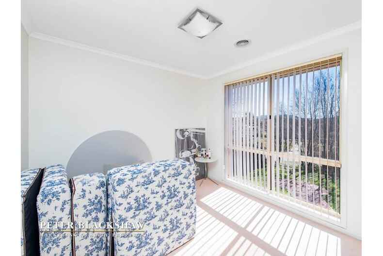 17 Cockatoo Close Nicholls 17 Cockatoo Close Nicholls