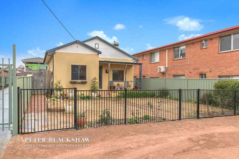 37 Thurralilly Street Queanbeyan 37 Thurralilly Street Queanbeyan