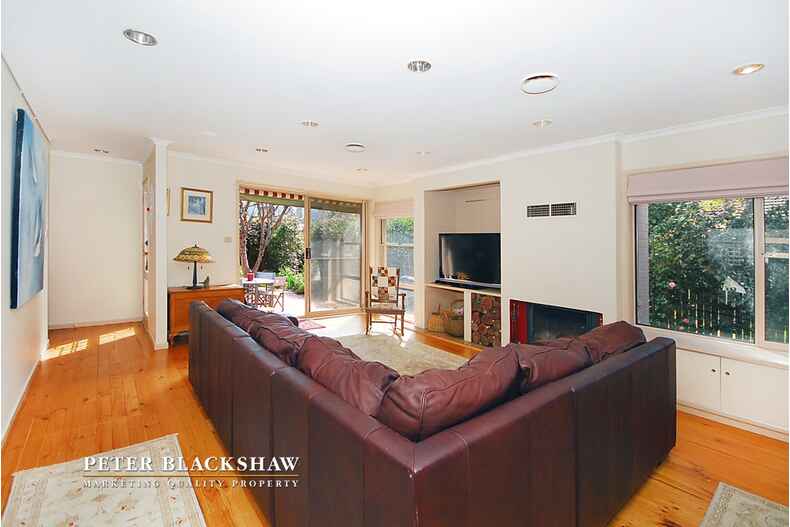 99 Novar Street Yarralumla 99 Novar Street Yarralumla