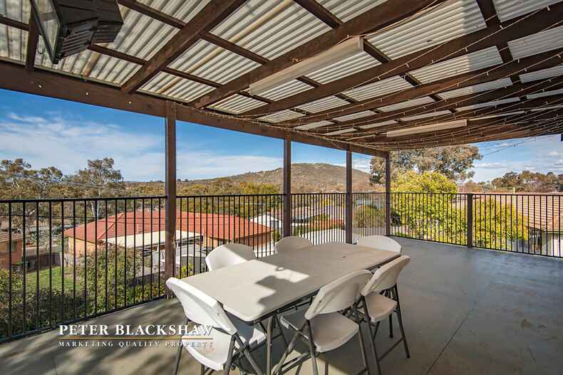 14 Coobina Place Fisher 14 Coobina Place Fisher