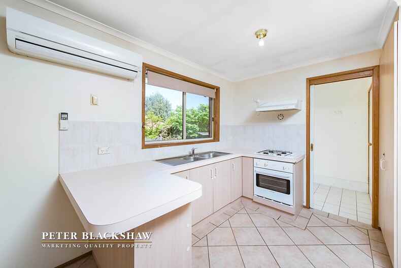 1/6 Gilks Place Conder 1/6 Gilks Place Conder